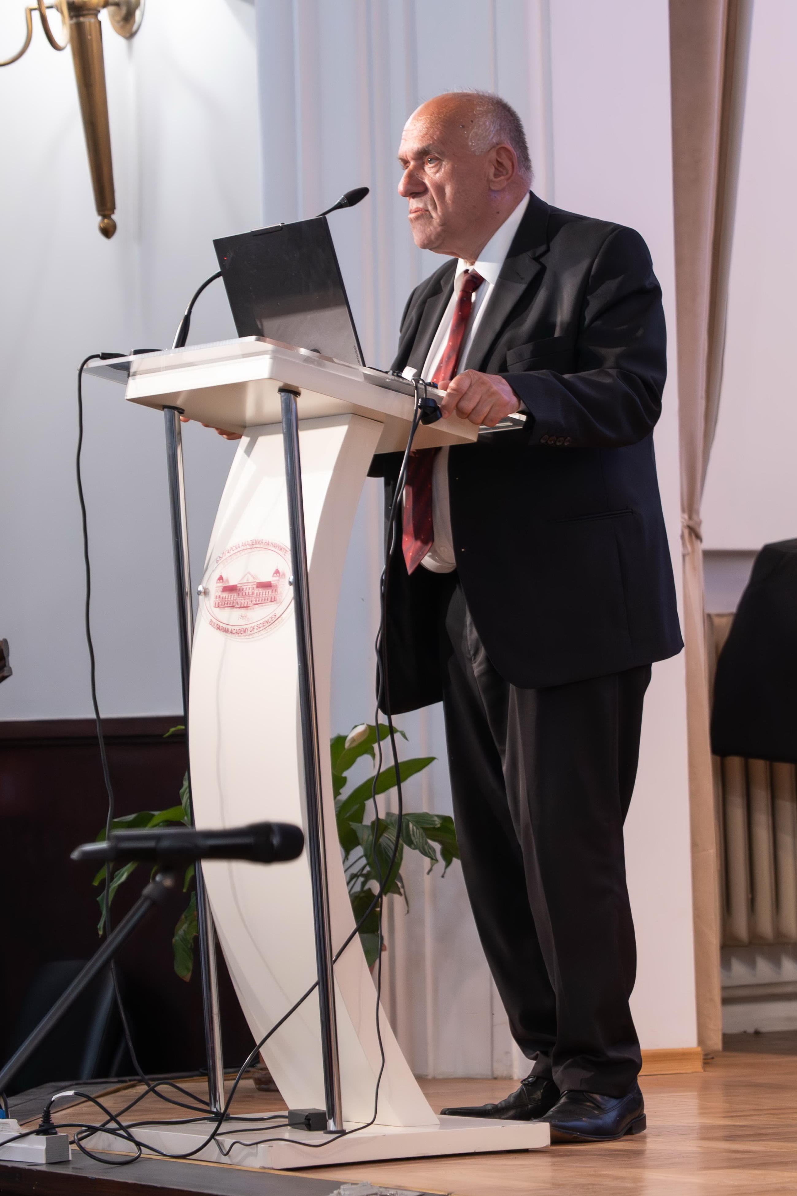 Dr. Miroslav Lazarov, PhD